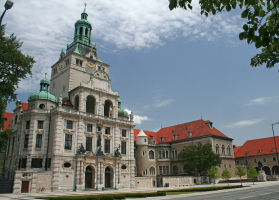 Bayerisches Nationalmuseum - Europäische Skulpturen und Kunsthandwerk